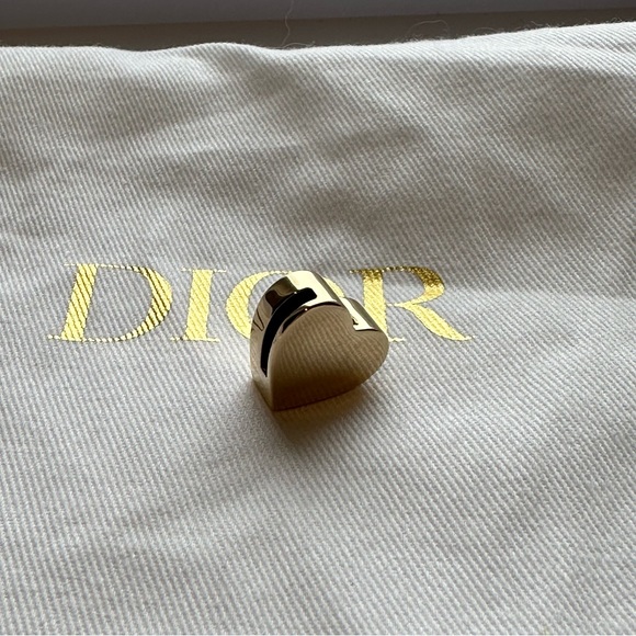 [SOLD] LADY DIOR MY ABCDIOR HEART BADGE, AUTHENTIC - Picture 6 of 7